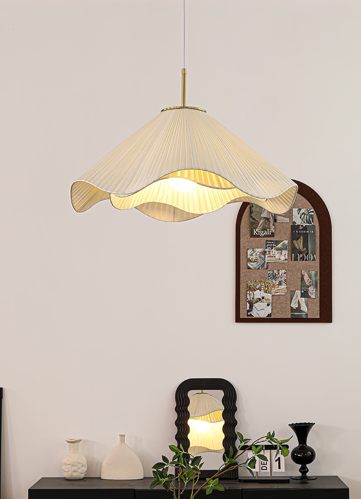 Elara Houselight Pendant Light