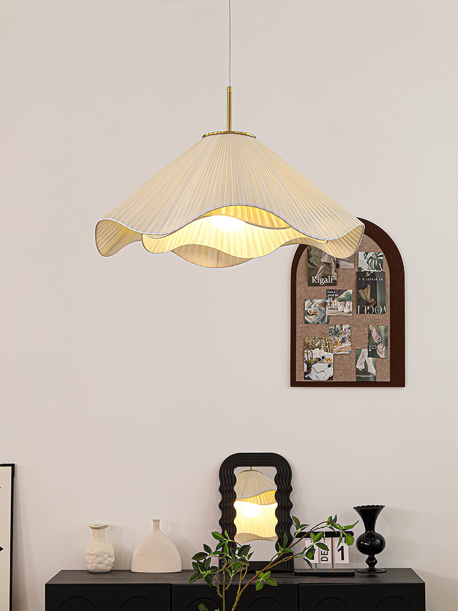 Elara Houselight Pendant Light