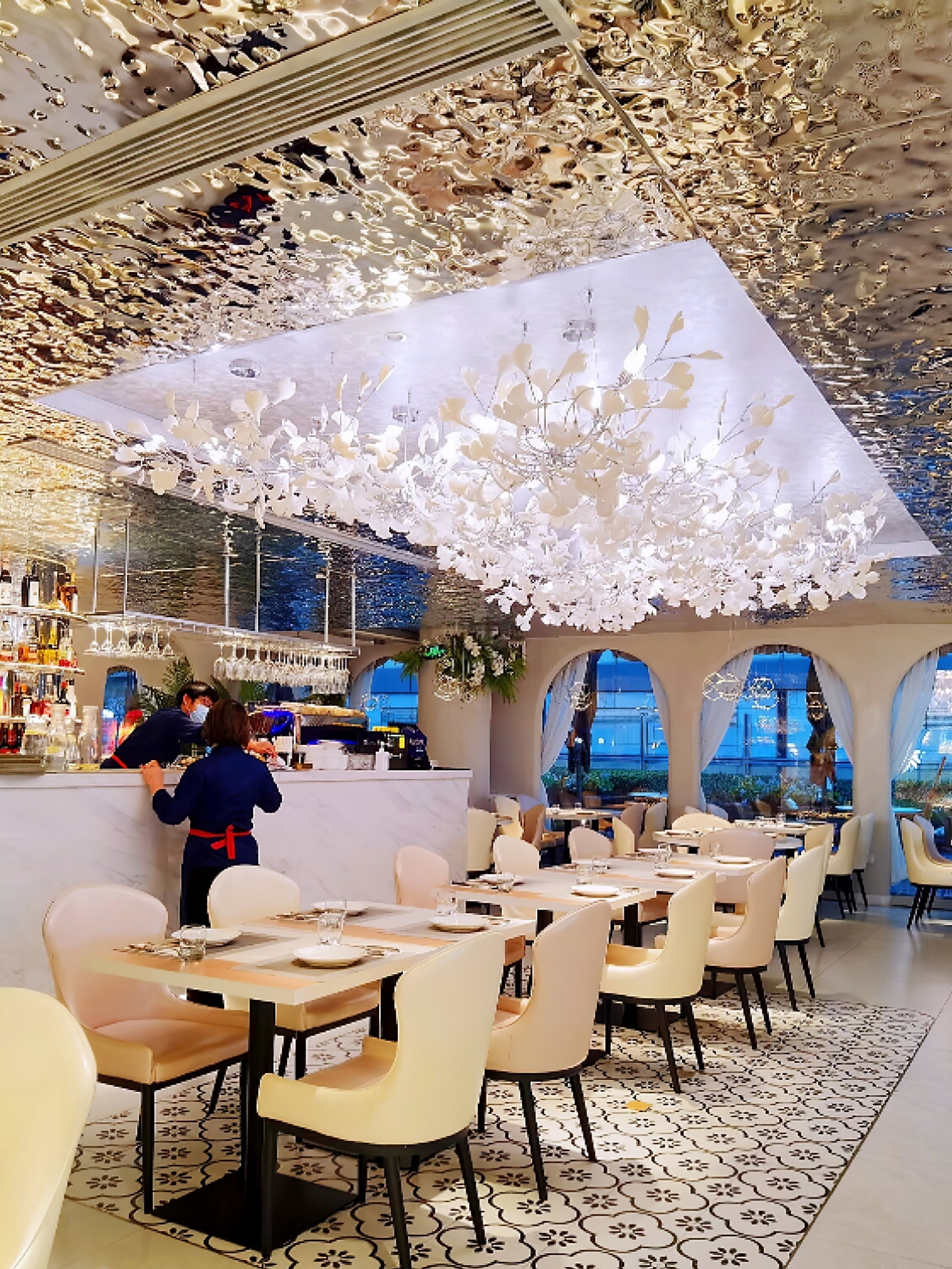 Gingko Leaves Crown Chandelier
