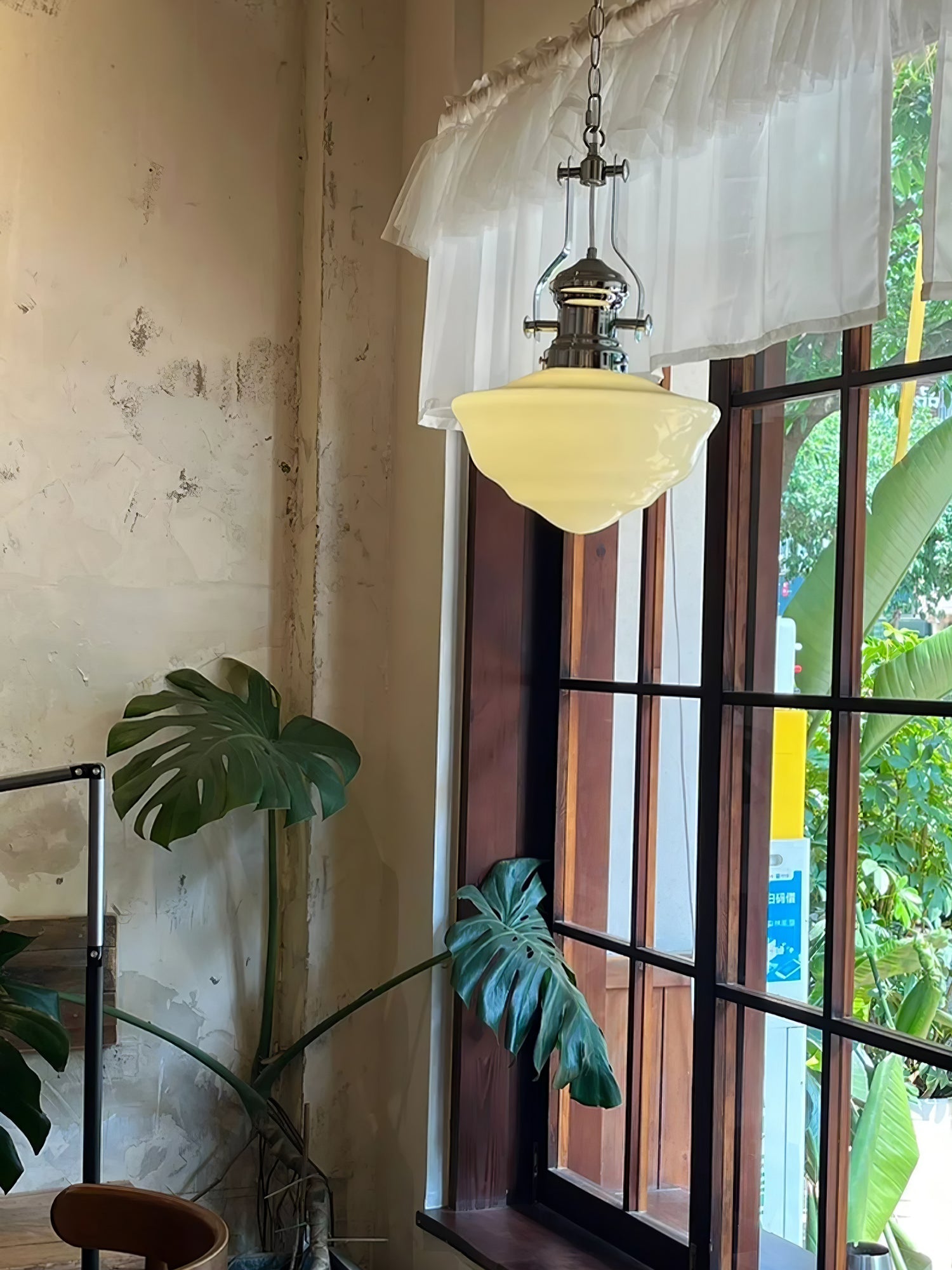 Lavagna Schoolhouse Houselight Pendant Light