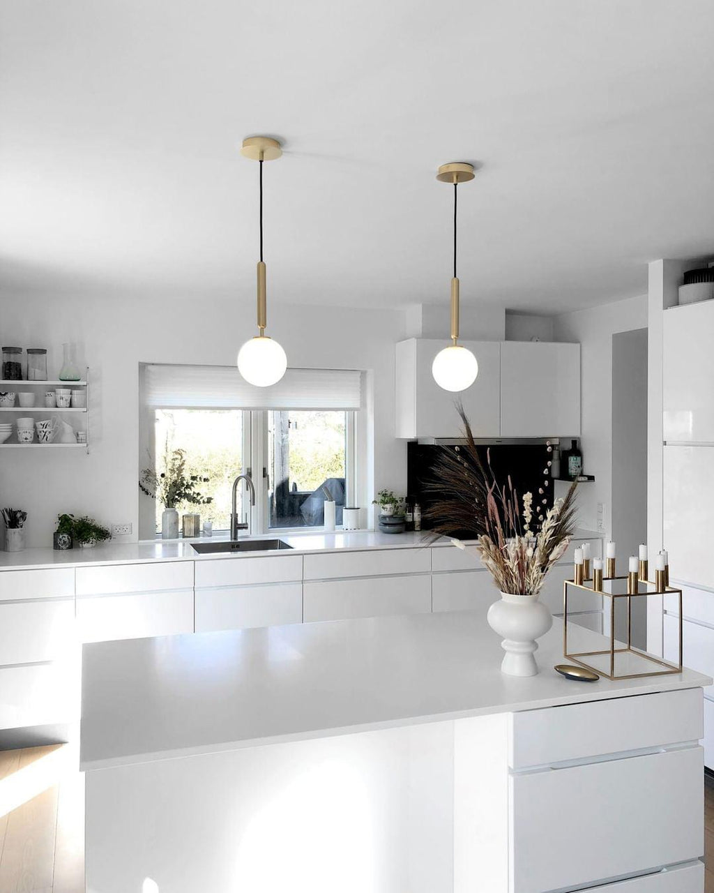 Scandiluxe Hanging light Pendant Lamp