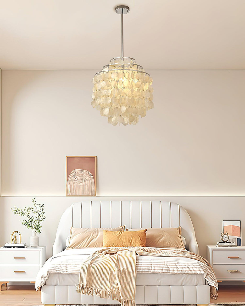 Round Shell Crown Chandelier B