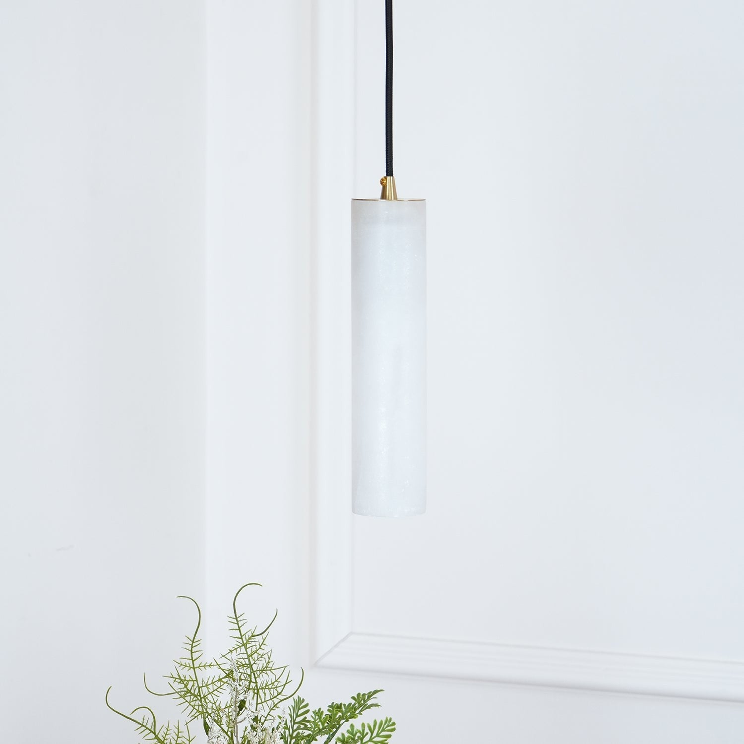 Alvara Stone Cluster Pendant