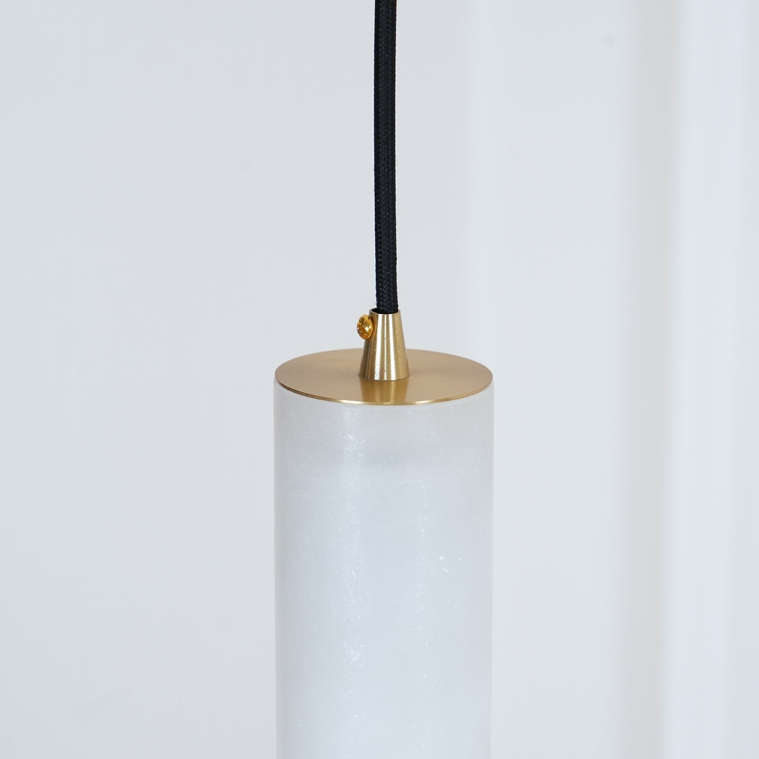 Alvara Stone Cluster Pendant