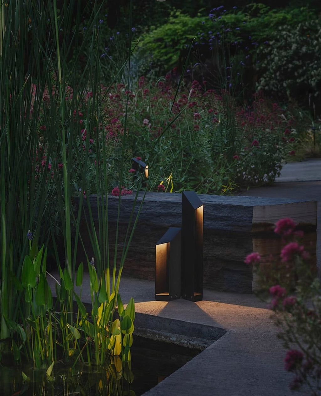 Apex Path Outdoor Bollard Light