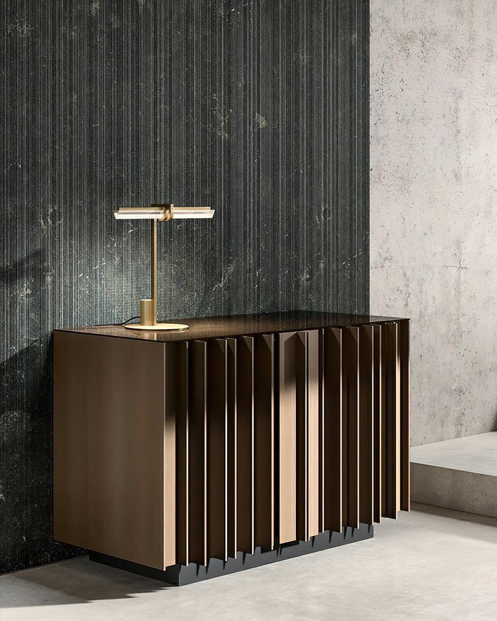 Aurion Linear Table Lamp