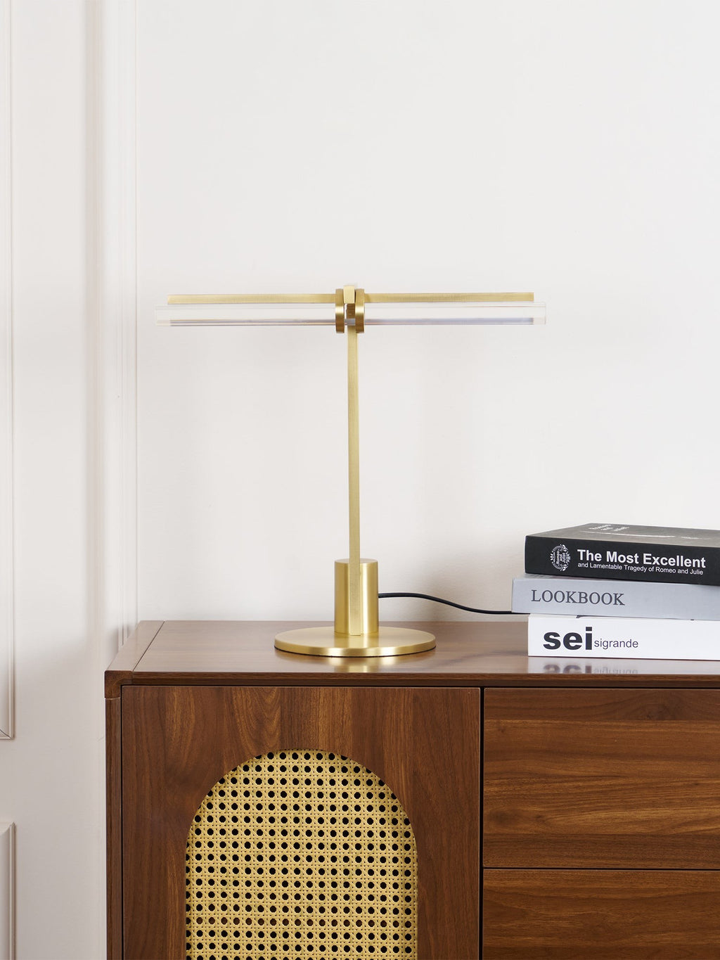 Aurion Linear Table Lamp