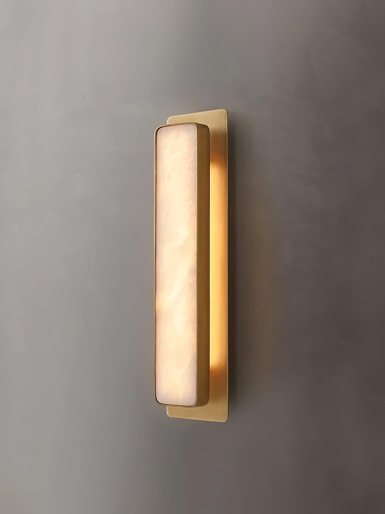 Cavoya Alabaster Column Wall Sconce