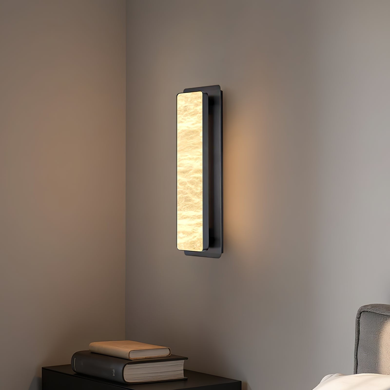 Cavoya Alabaster Column Wall Sconce