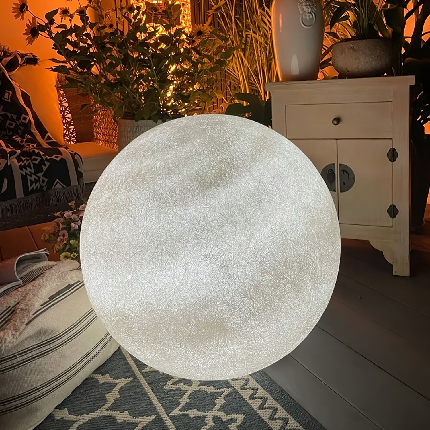 Lunara Sphere Table Lamp