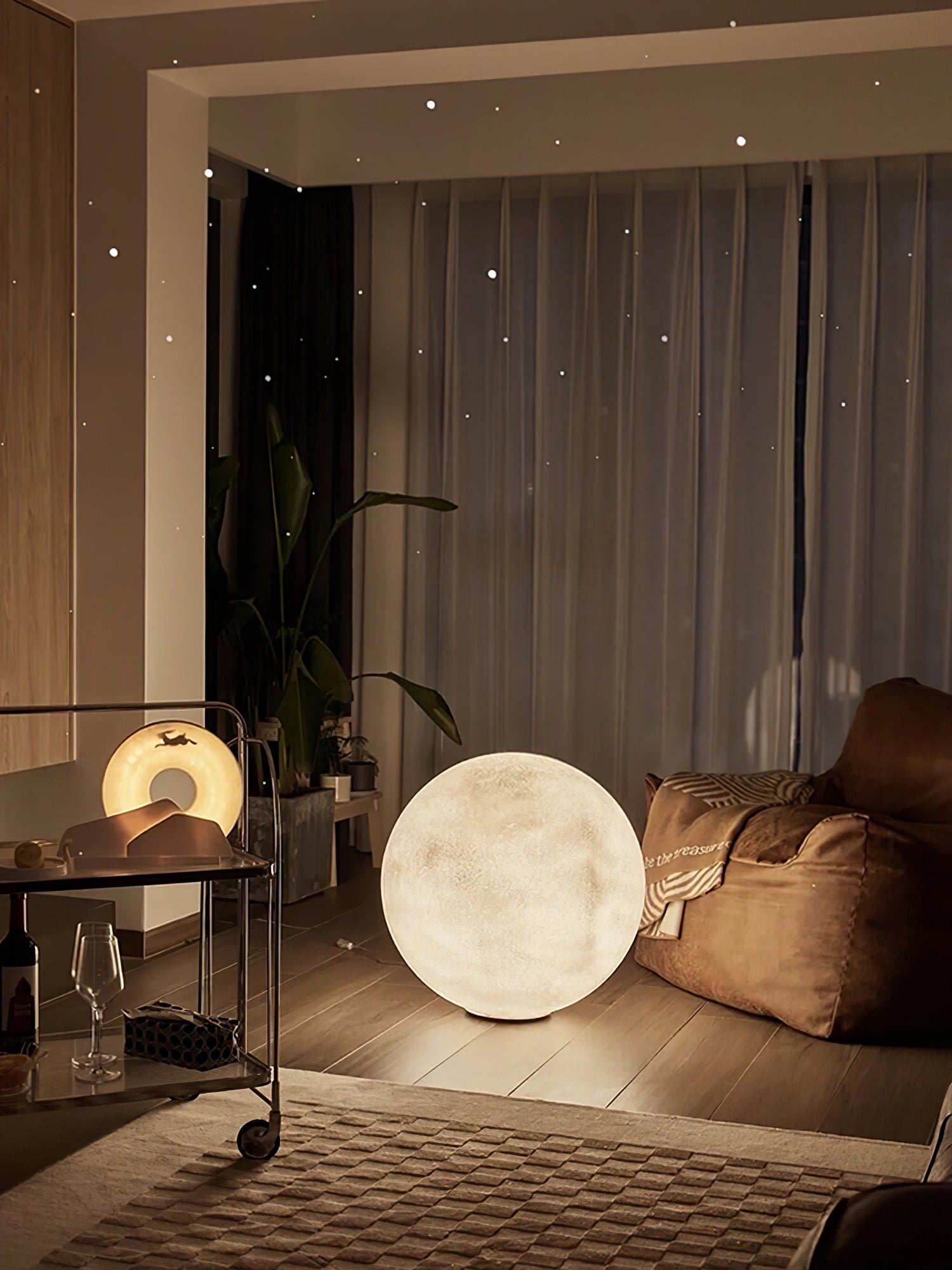 Lunara Sphere Table Lamp