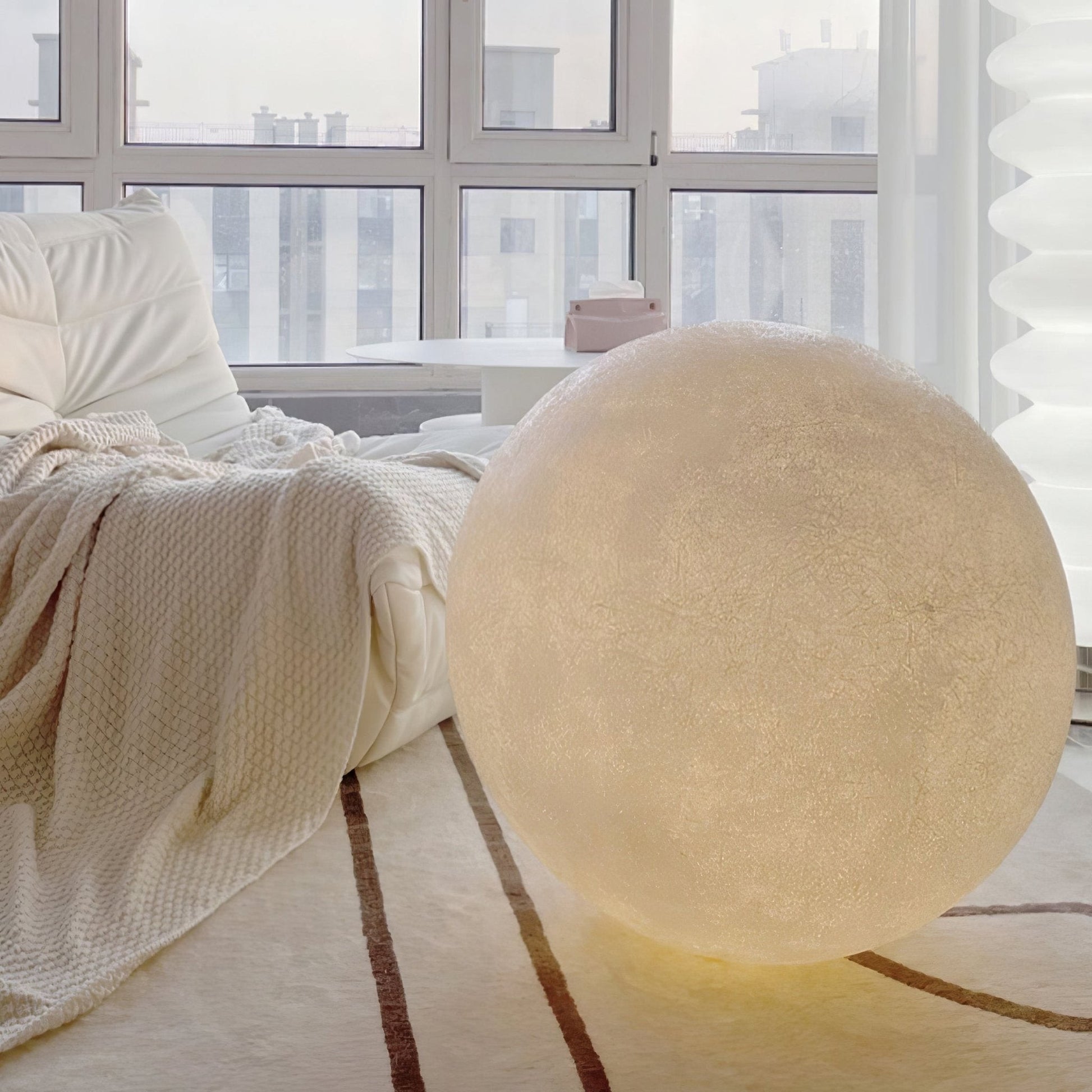 Lunara Sphere Table Lamp