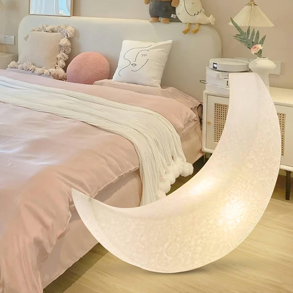 Lunaris Crescent Floor Lamp
