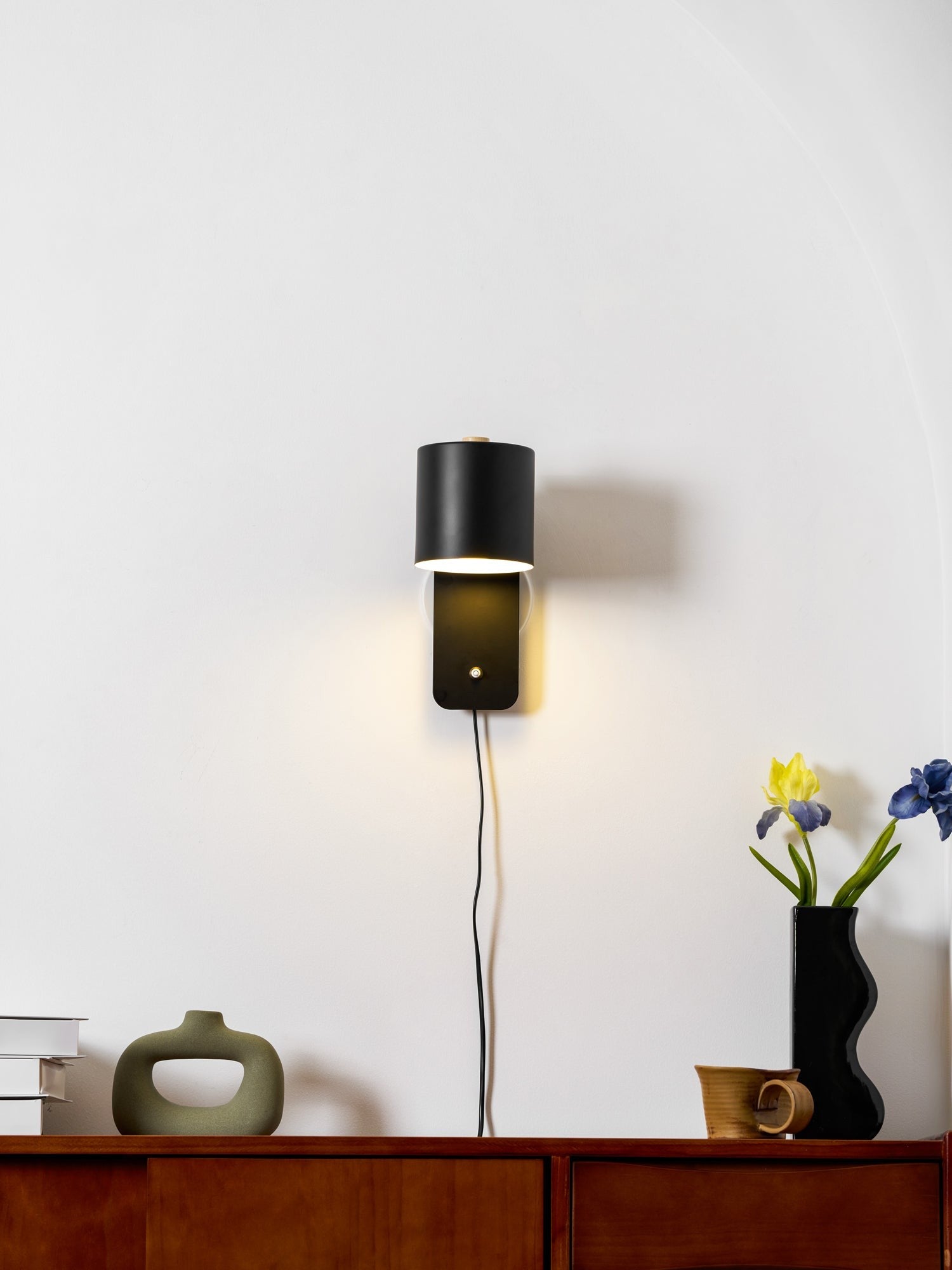 Orbitra Rotating Plug-in Wall Lamp