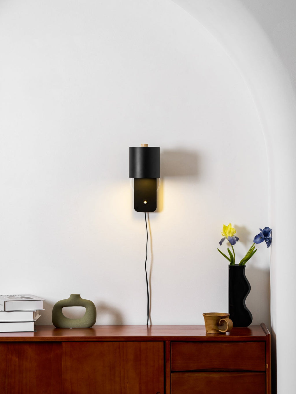 Orbitra Rotating Plug-in Wall Lamp