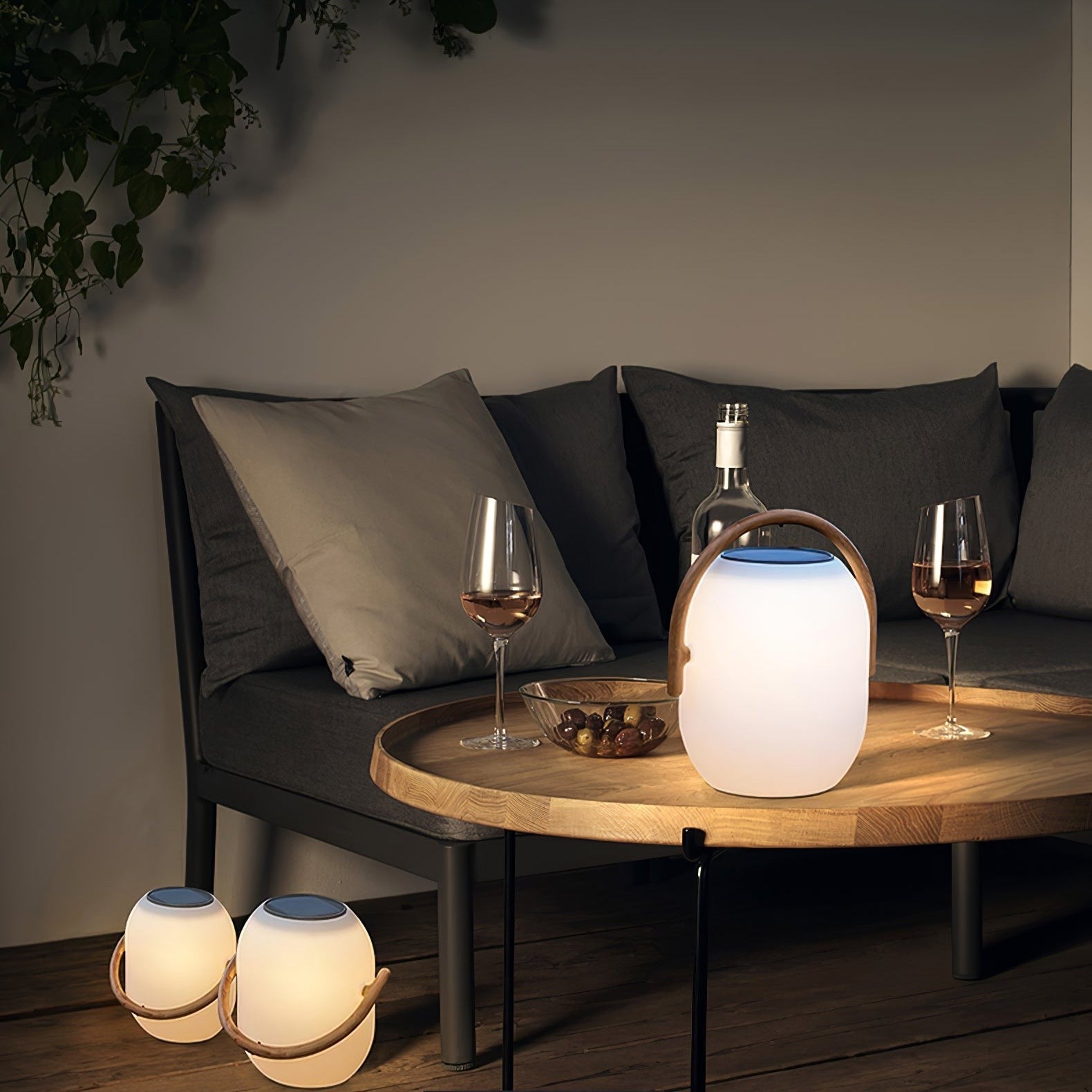 Solvra Solar Outdoor Lantern