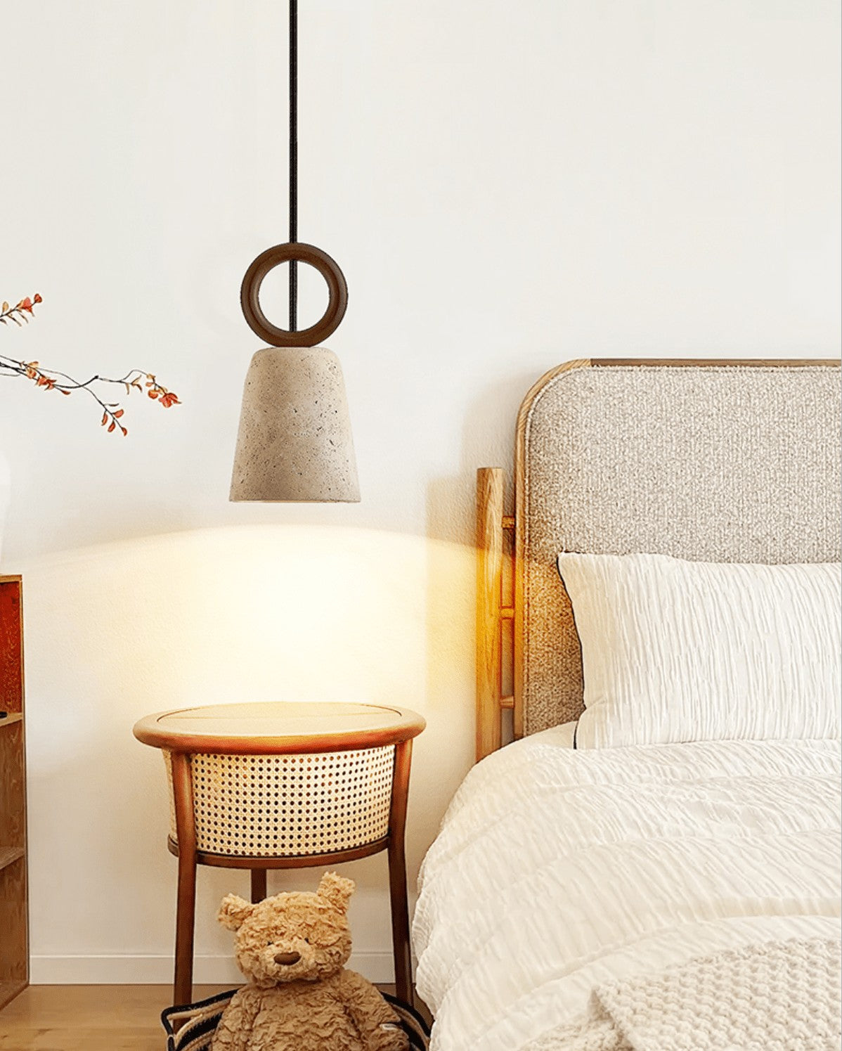 Travero Stone Pendant Light