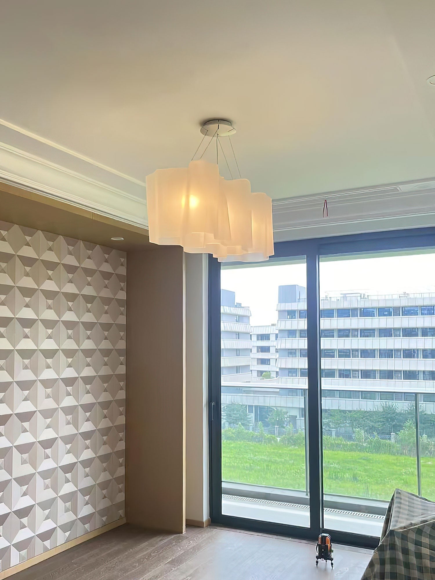 Velmora Wave Glass Chandelier